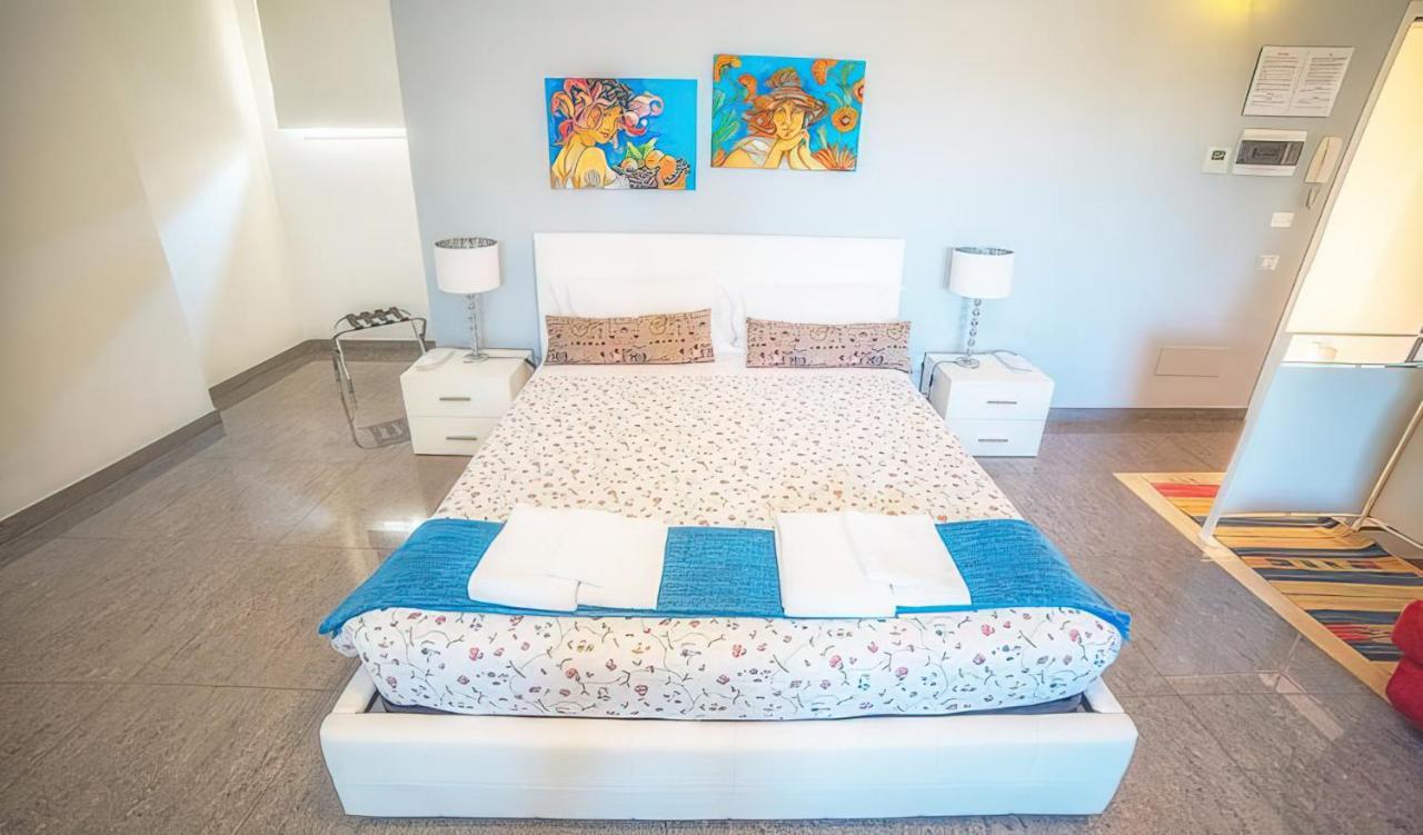 Il Cortile Delle Esperidi Lejlighed Lecce Eksteriør billede